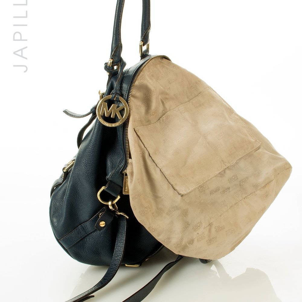 MICHAEL KORS PEBBLED BLUE LEATHER SATCHEL - Picture 8 of 13